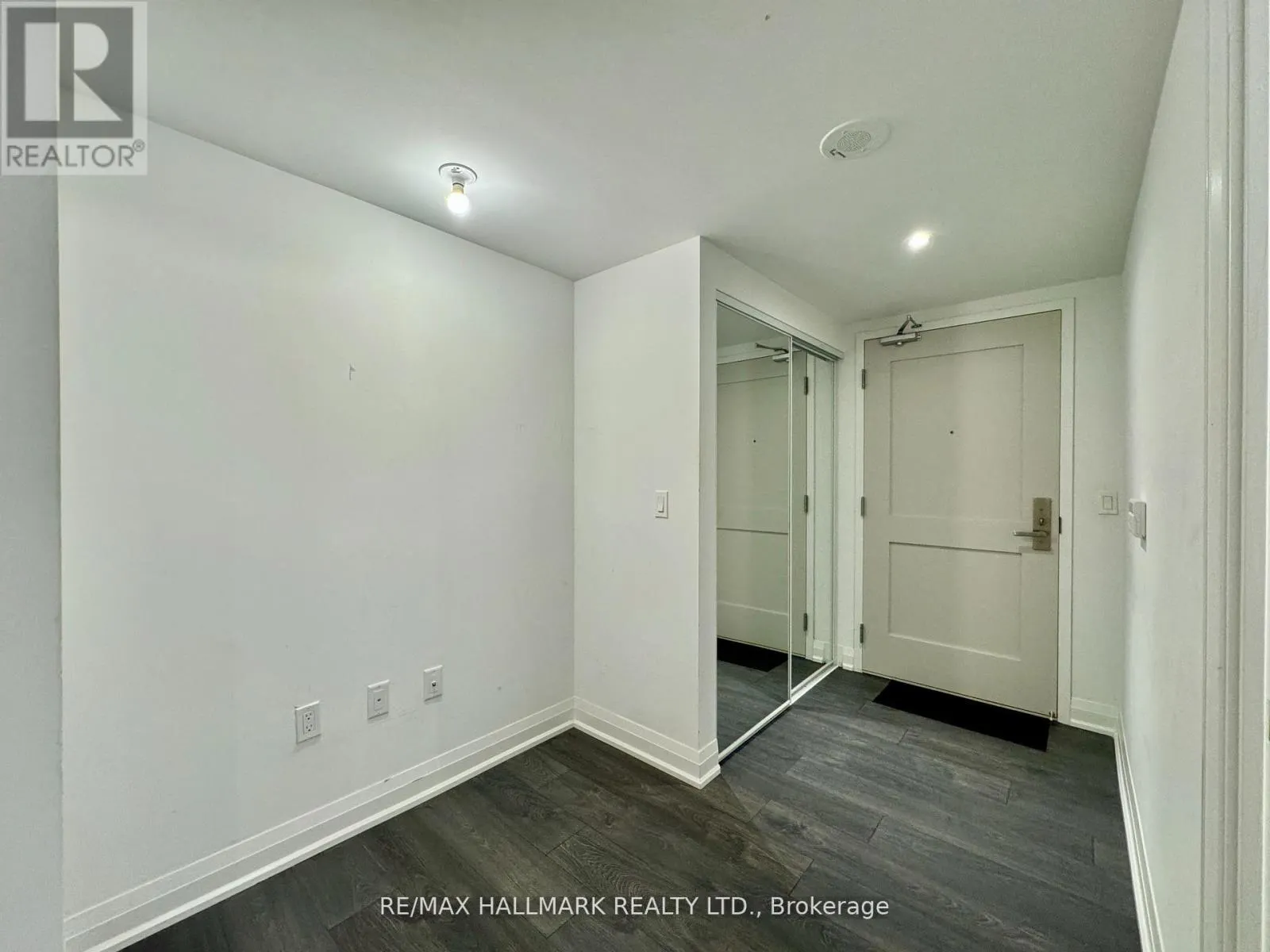 545 - 26 GIBBS ROAD