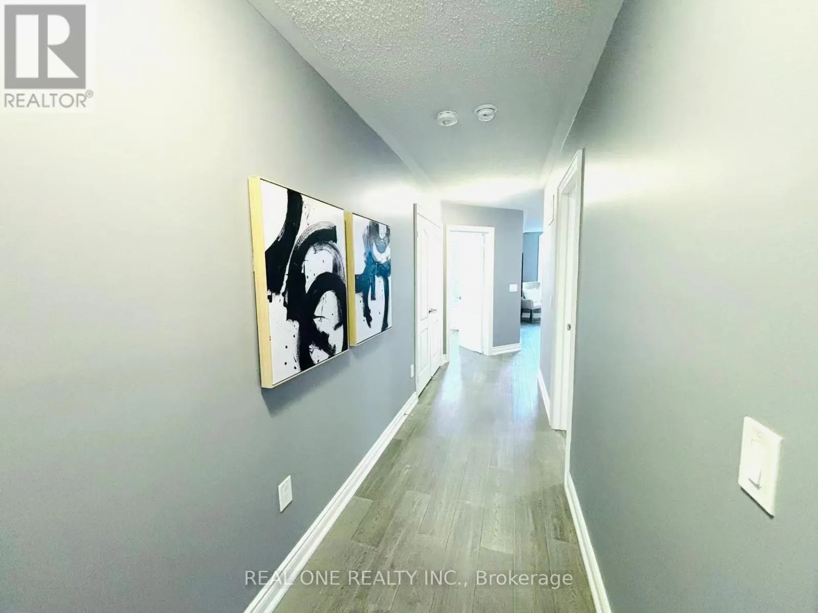 1543 LEGER WAY