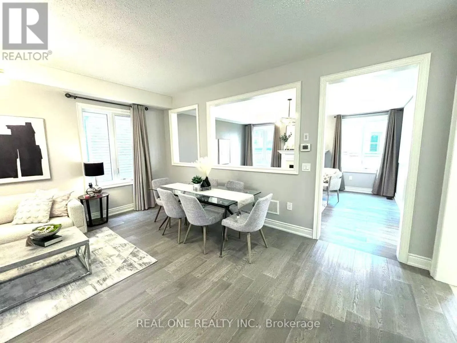 1543 LEGER WAY