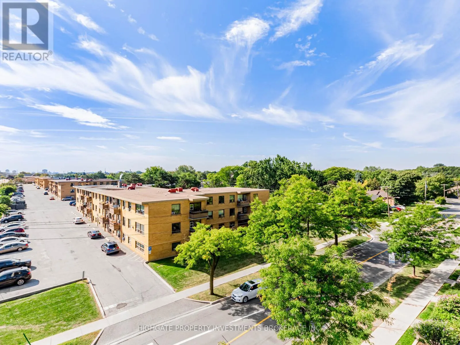 512 - 80 ESTHER LORRIE DRIVE