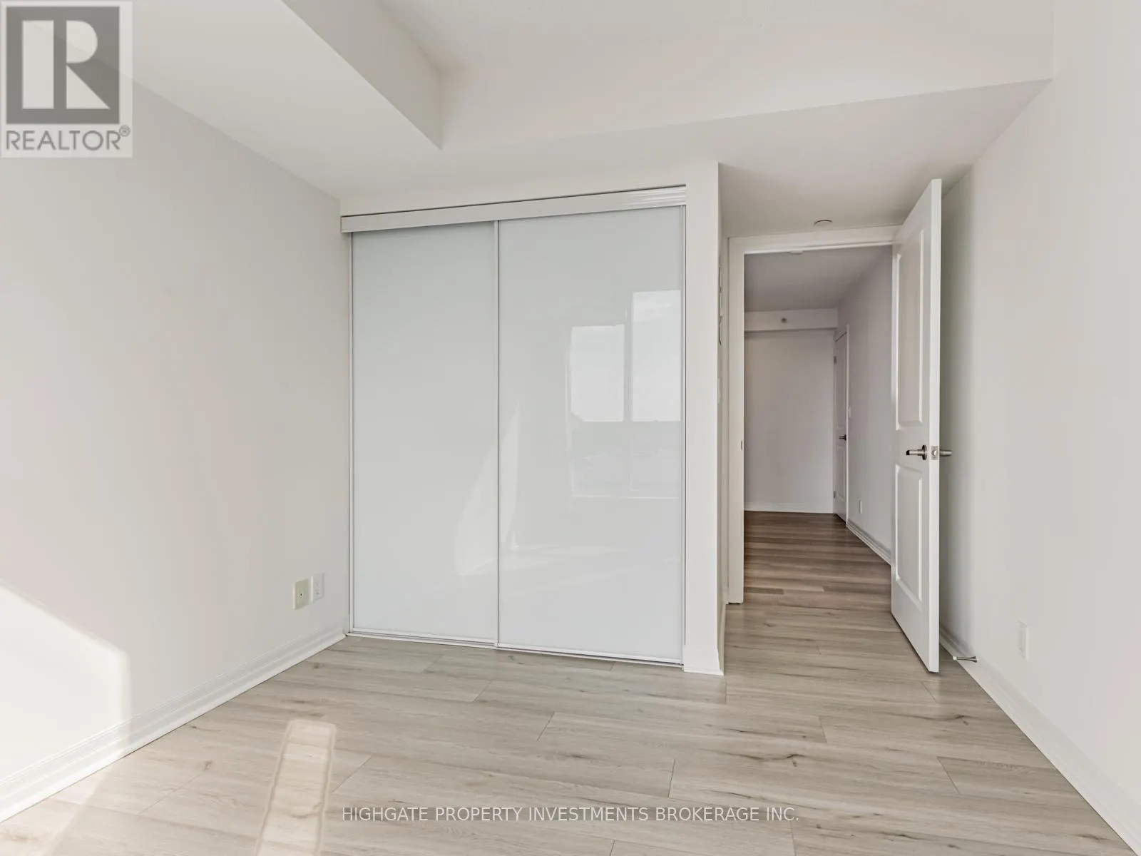 512 - 80 ESTHER LORRIE DRIVE