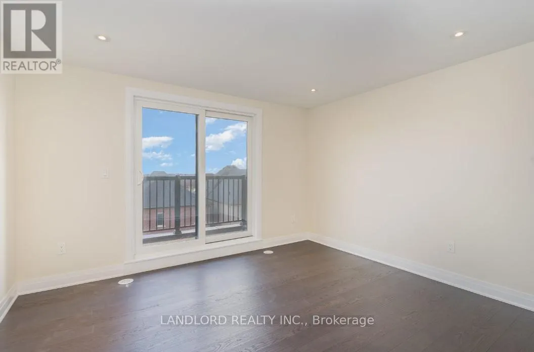 102 SETTLERS ROAD E