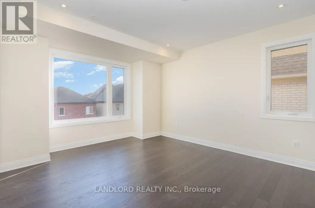 102 SETTLERS ROAD E