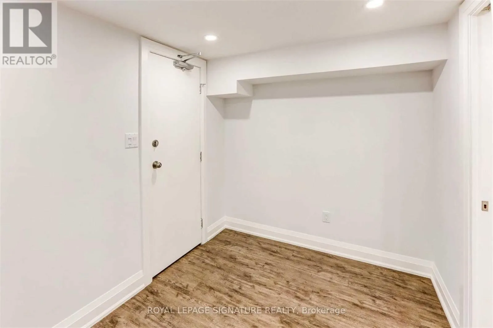 BASEMENT - 709 GLADSTONE AVENUE