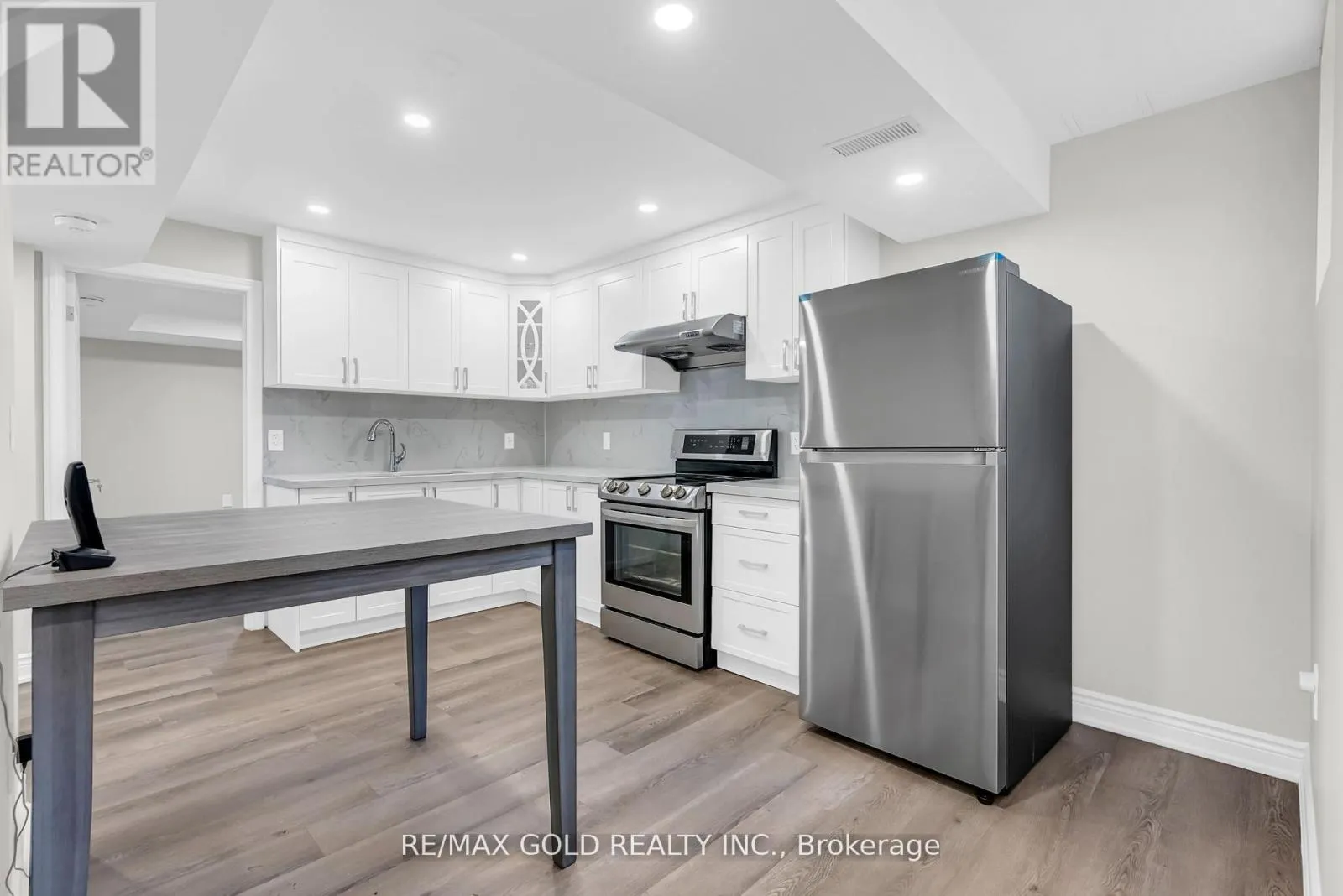 2901 GARDENVIEW CRESCENT