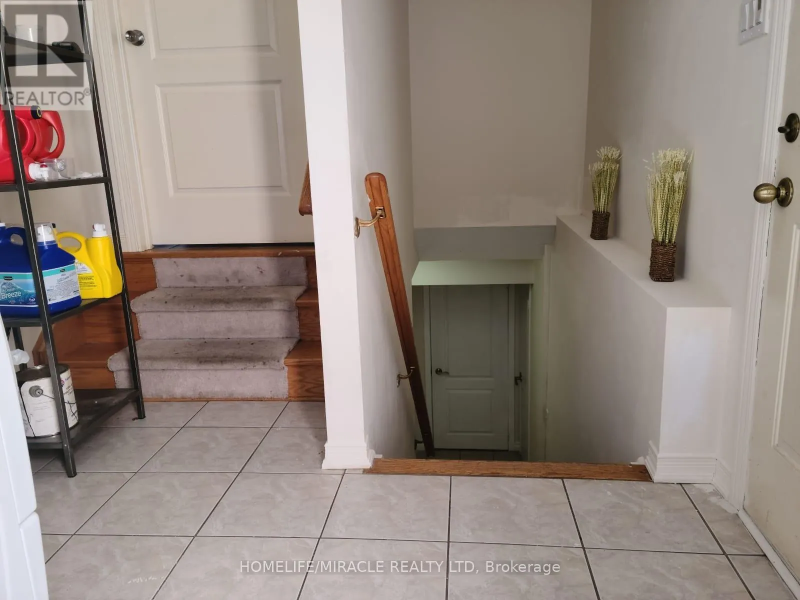 11 HEATHBROOK AVENUE