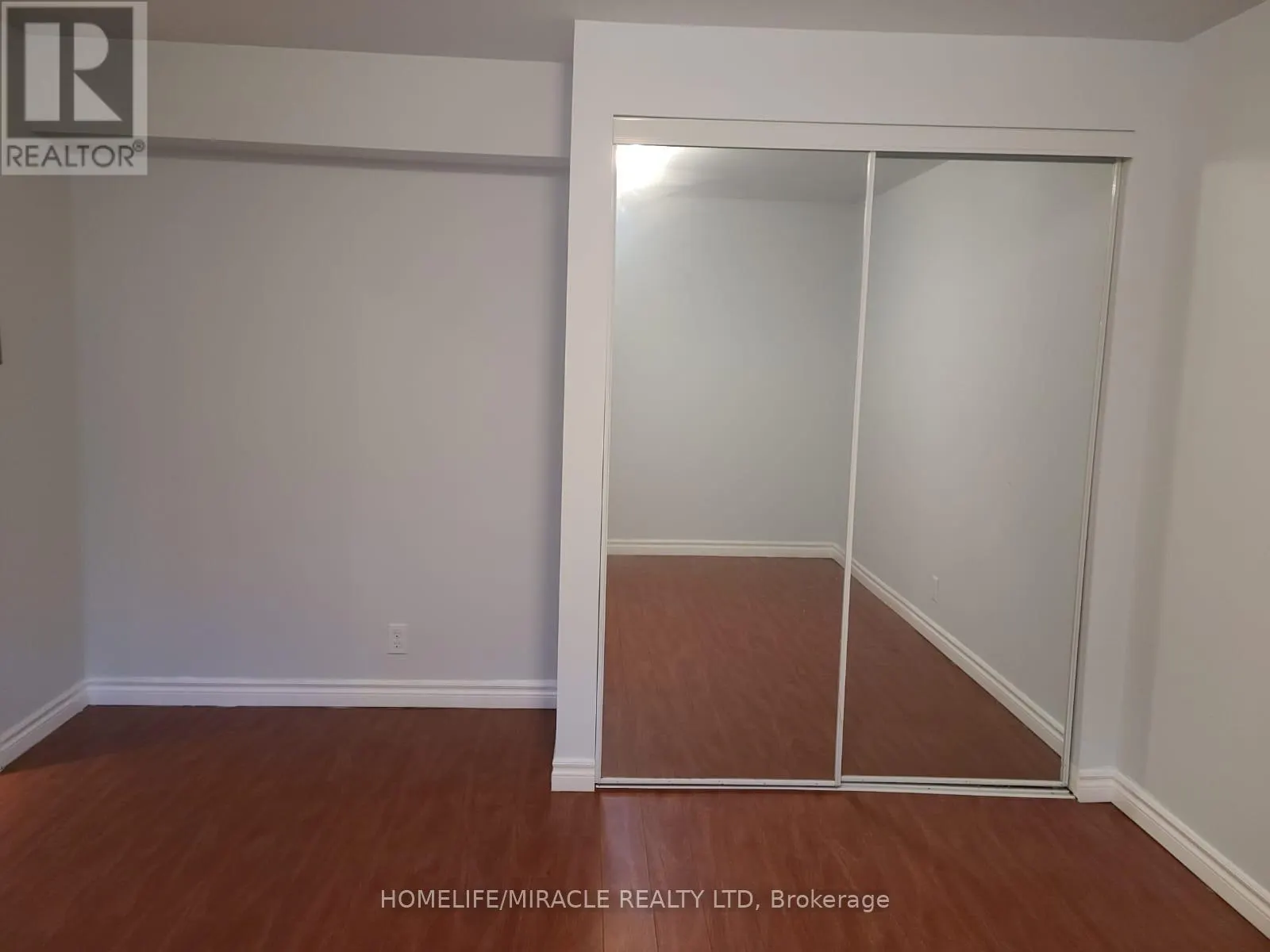 11 HEATHBROOK AVENUE