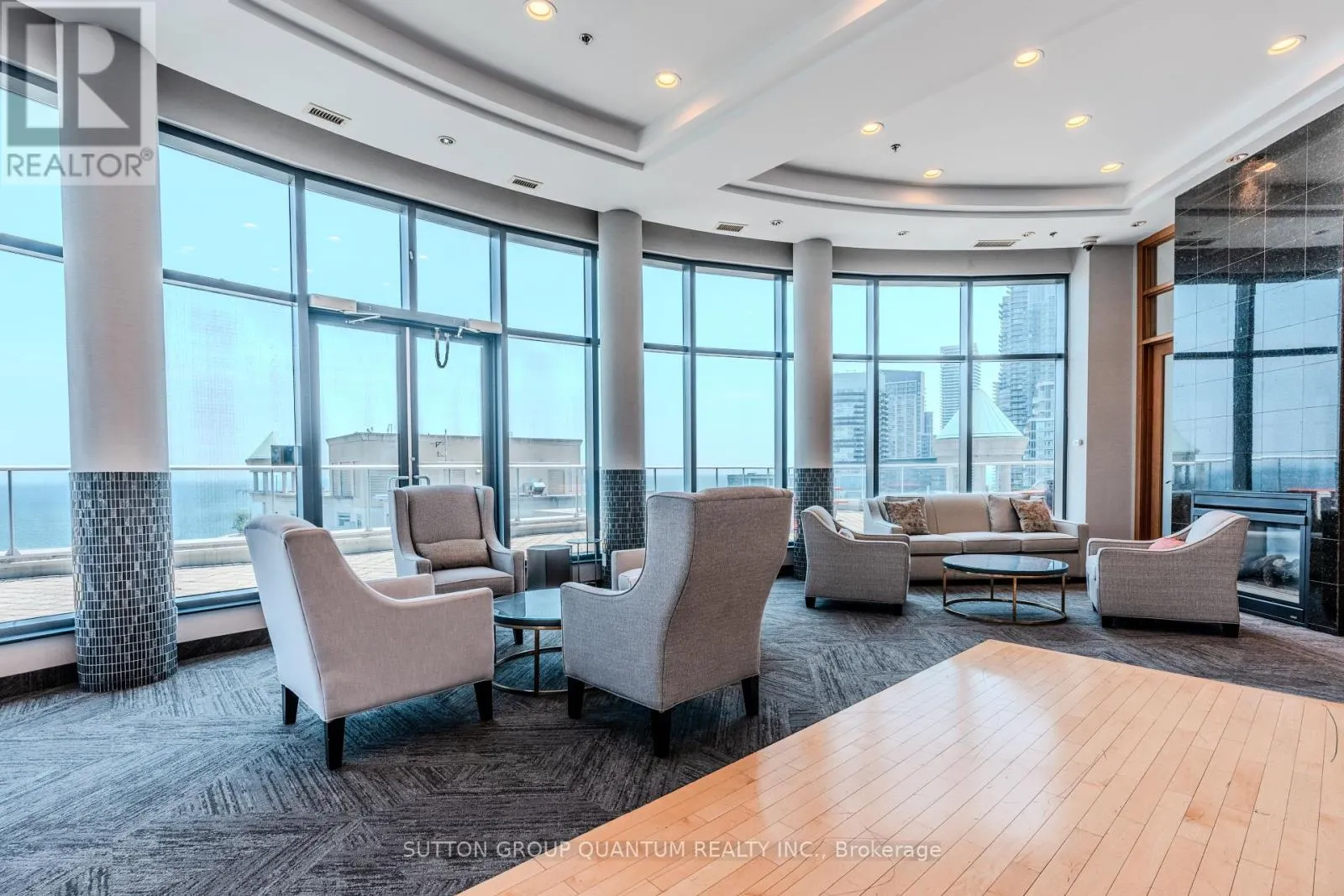 706 - 2087 LAKE SHORE BOULEVARD W