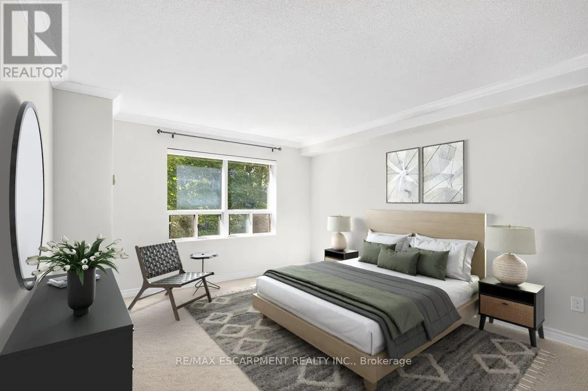 203 - 2210 LAKESHORE ROAD