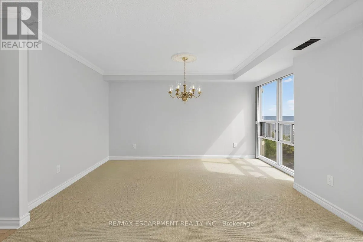 203 - 2210 LAKESHORE ROAD