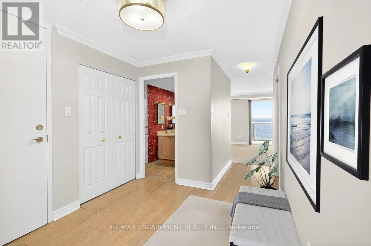 203 - 2210 LAKESHORE ROAD