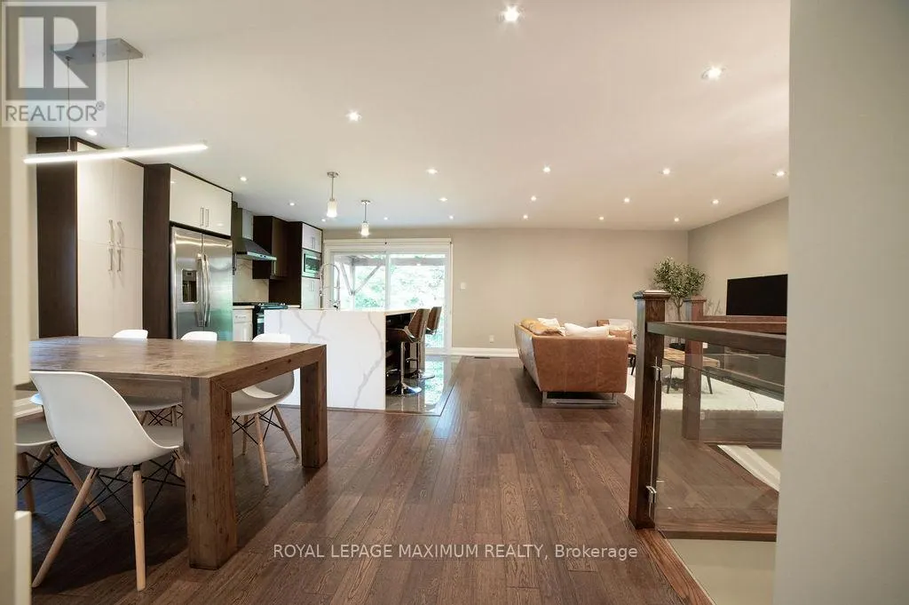 76 LANGHOLM DRIVE