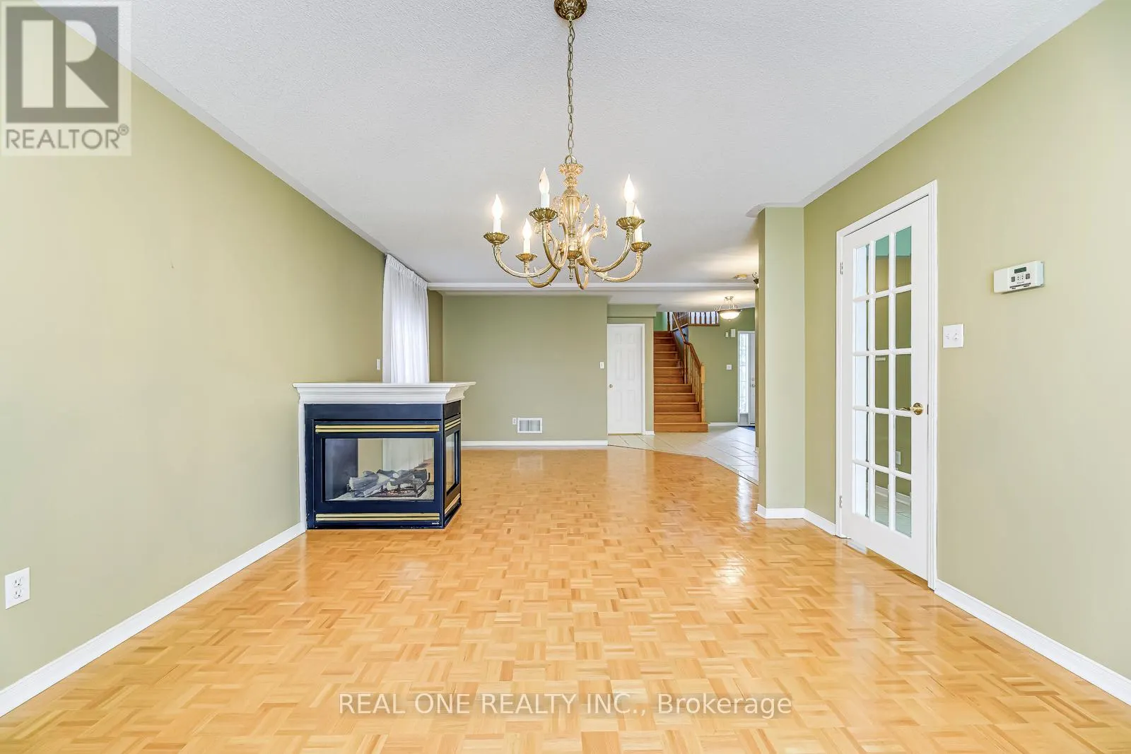 3857 RIDGEPOINT WAY