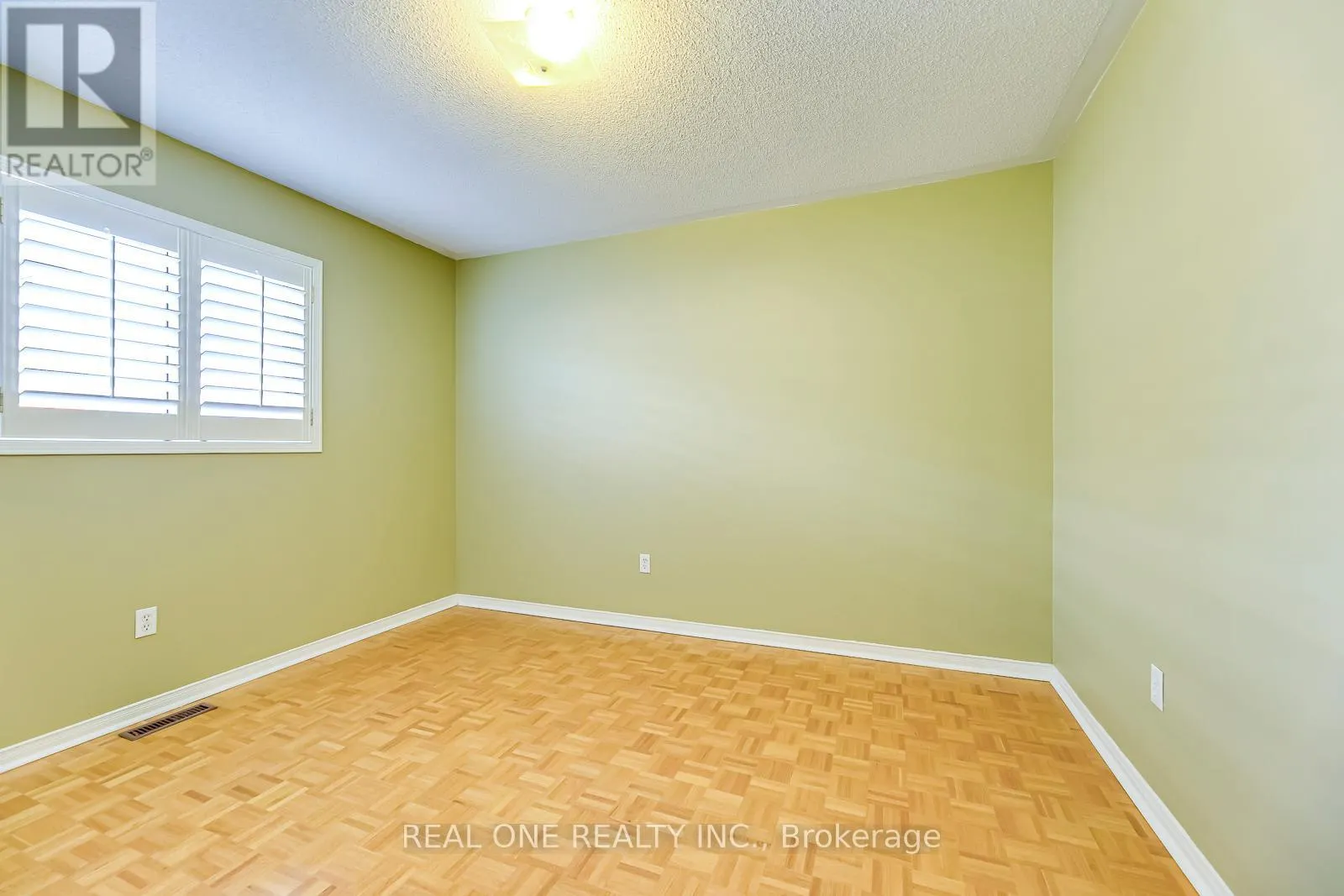 3857 RIDGEPOINT WAY