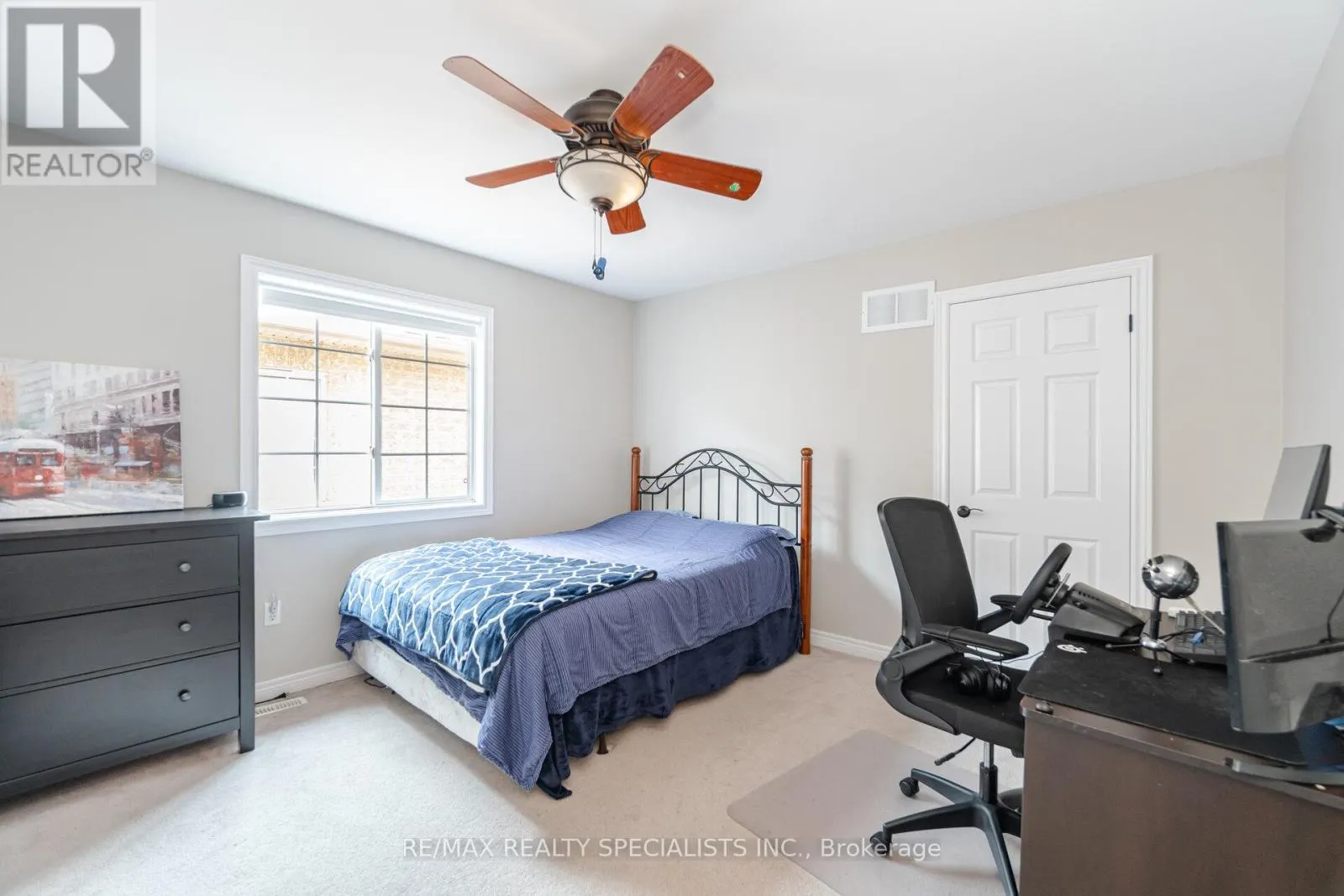 74 ROBARTS DRIVE