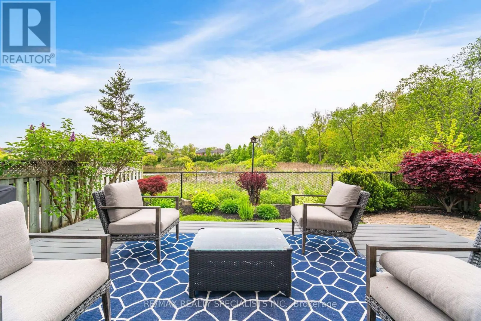 74 ROBARTS DRIVE
