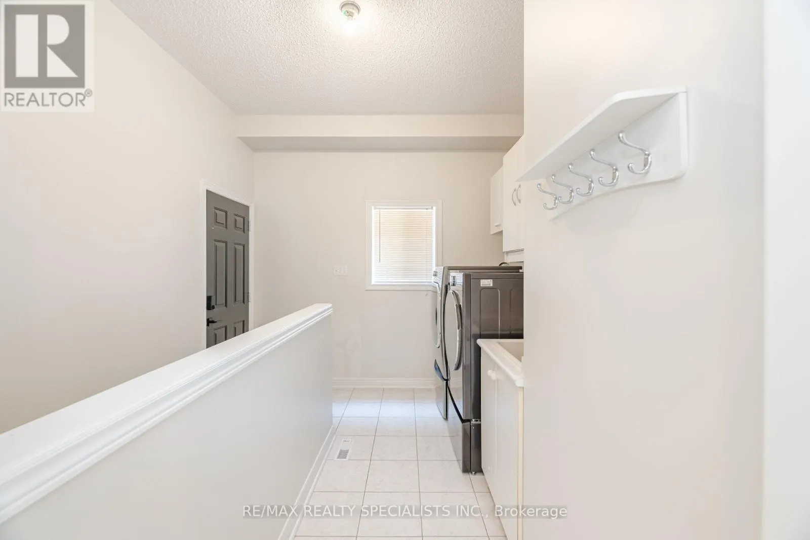 74 ROBARTS DRIVE