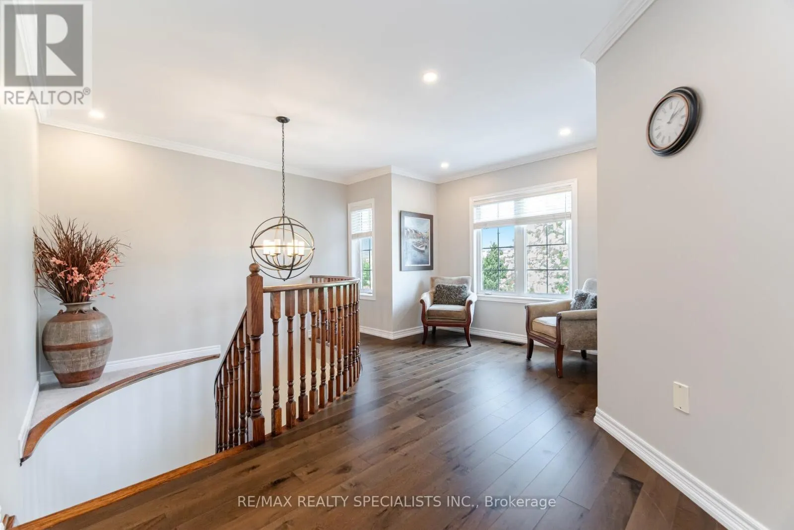 74 ROBARTS DRIVE