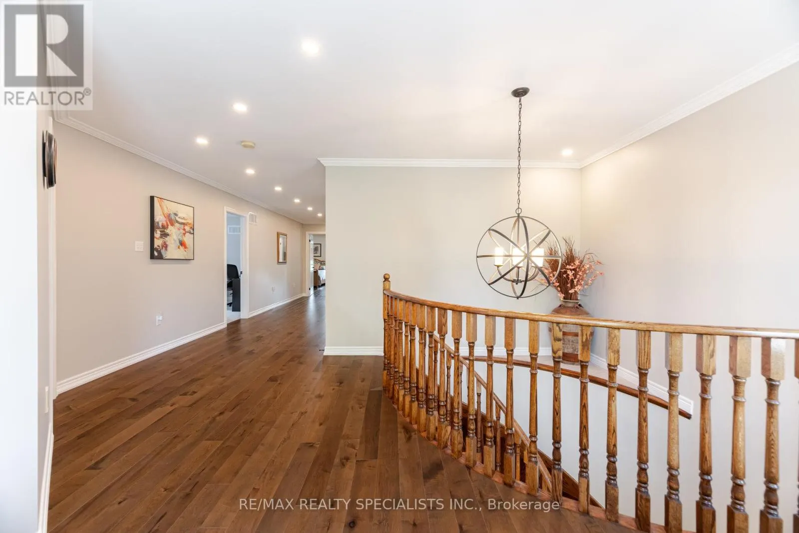 74 ROBARTS DRIVE