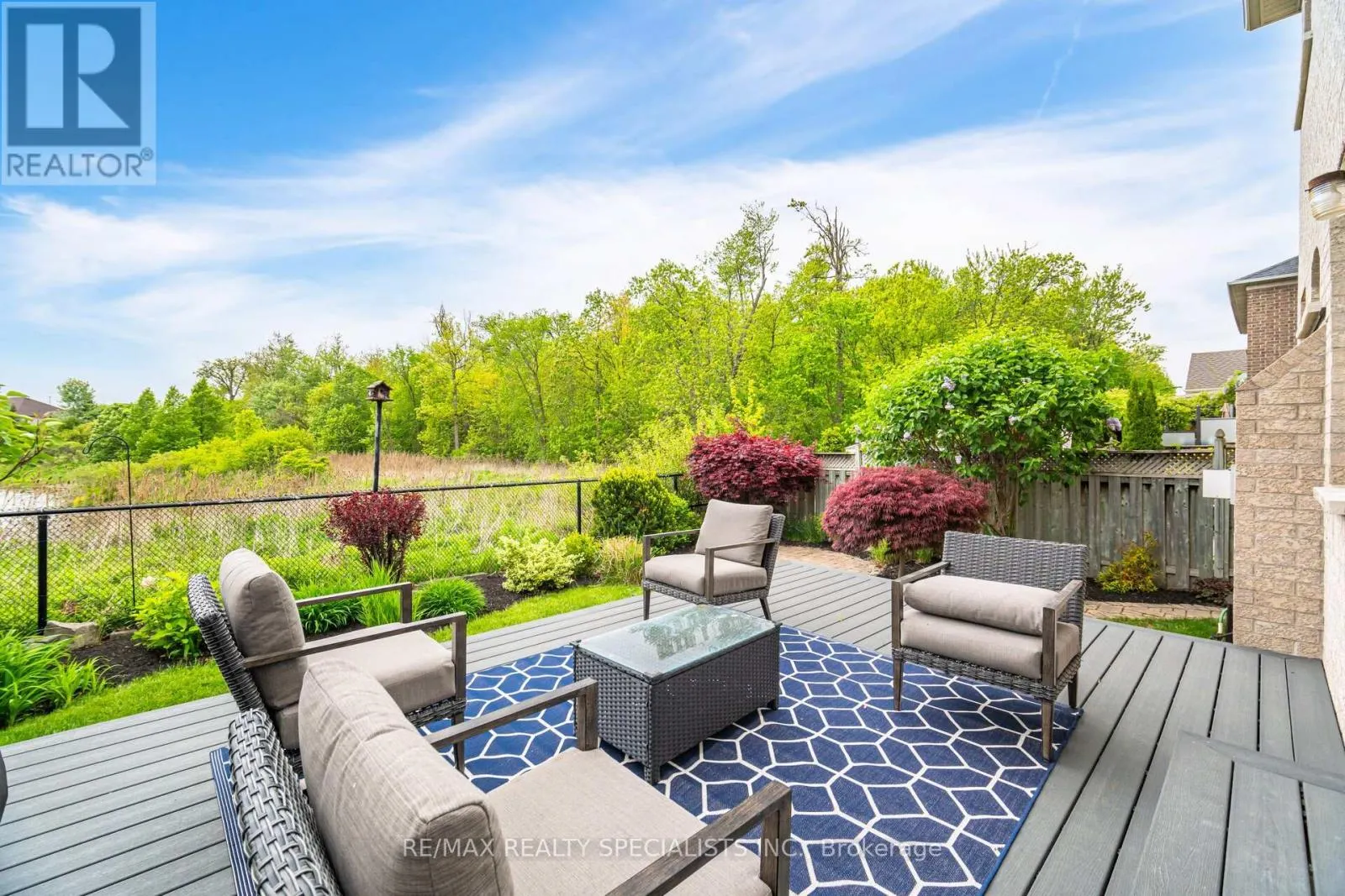 74 ROBARTS DRIVE