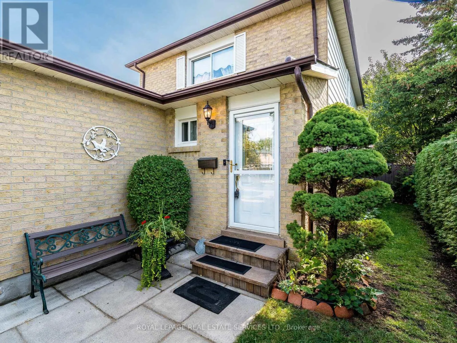 77 MARTINDALE CRESCENT