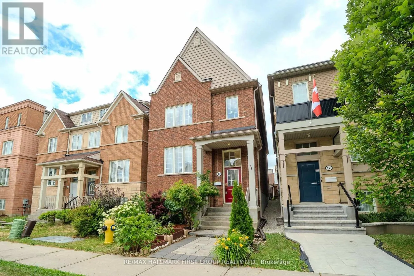 19 KIDD TERRACE