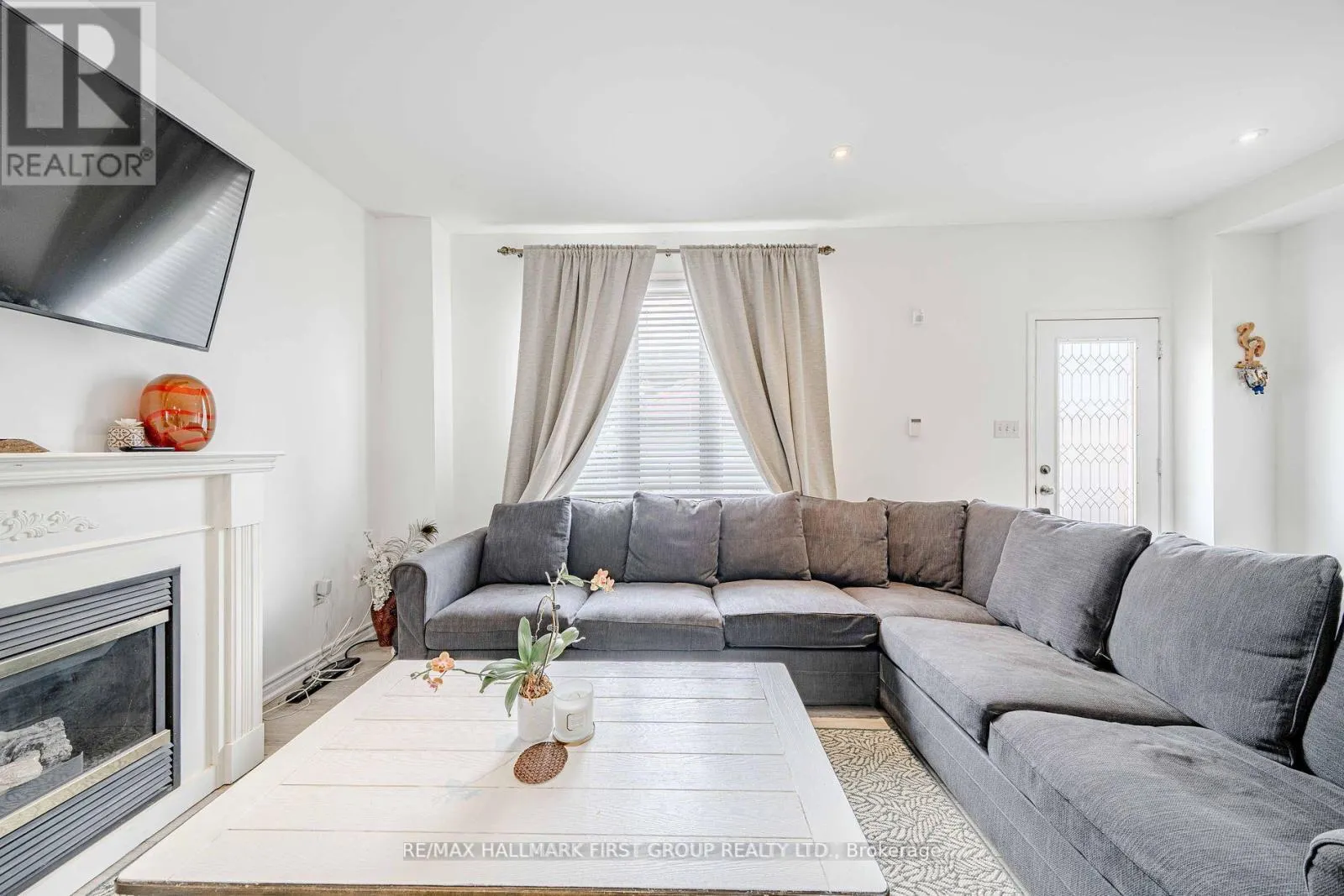 19 KIDD TERRACE
