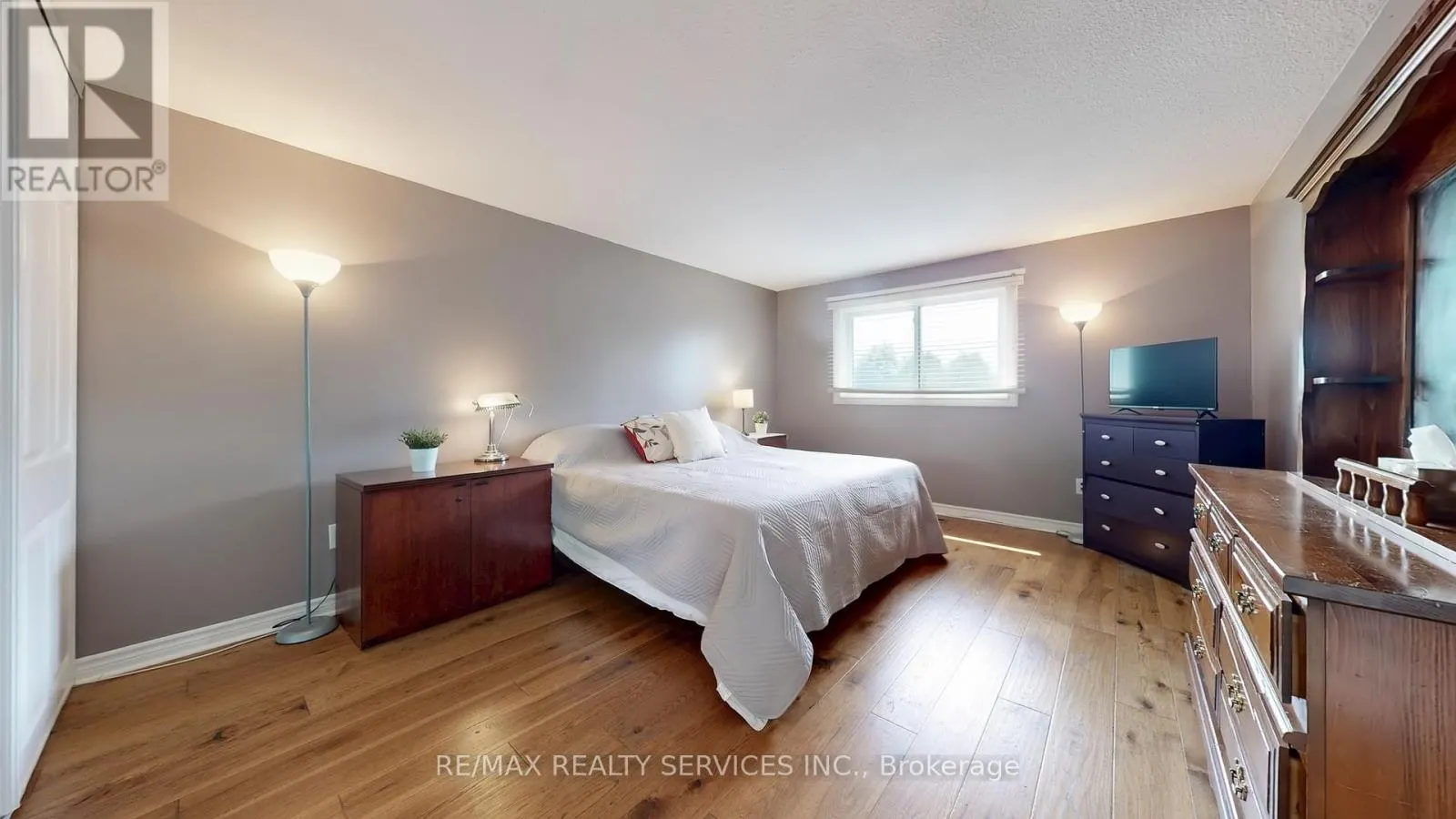 14 MYNA COURT