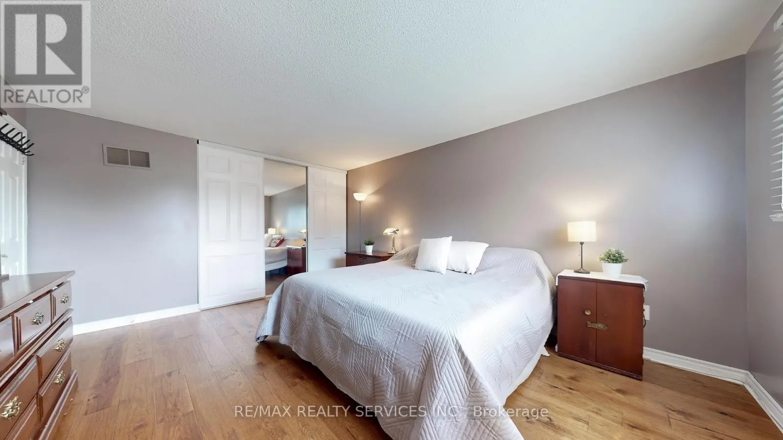 14 MYNA COURT