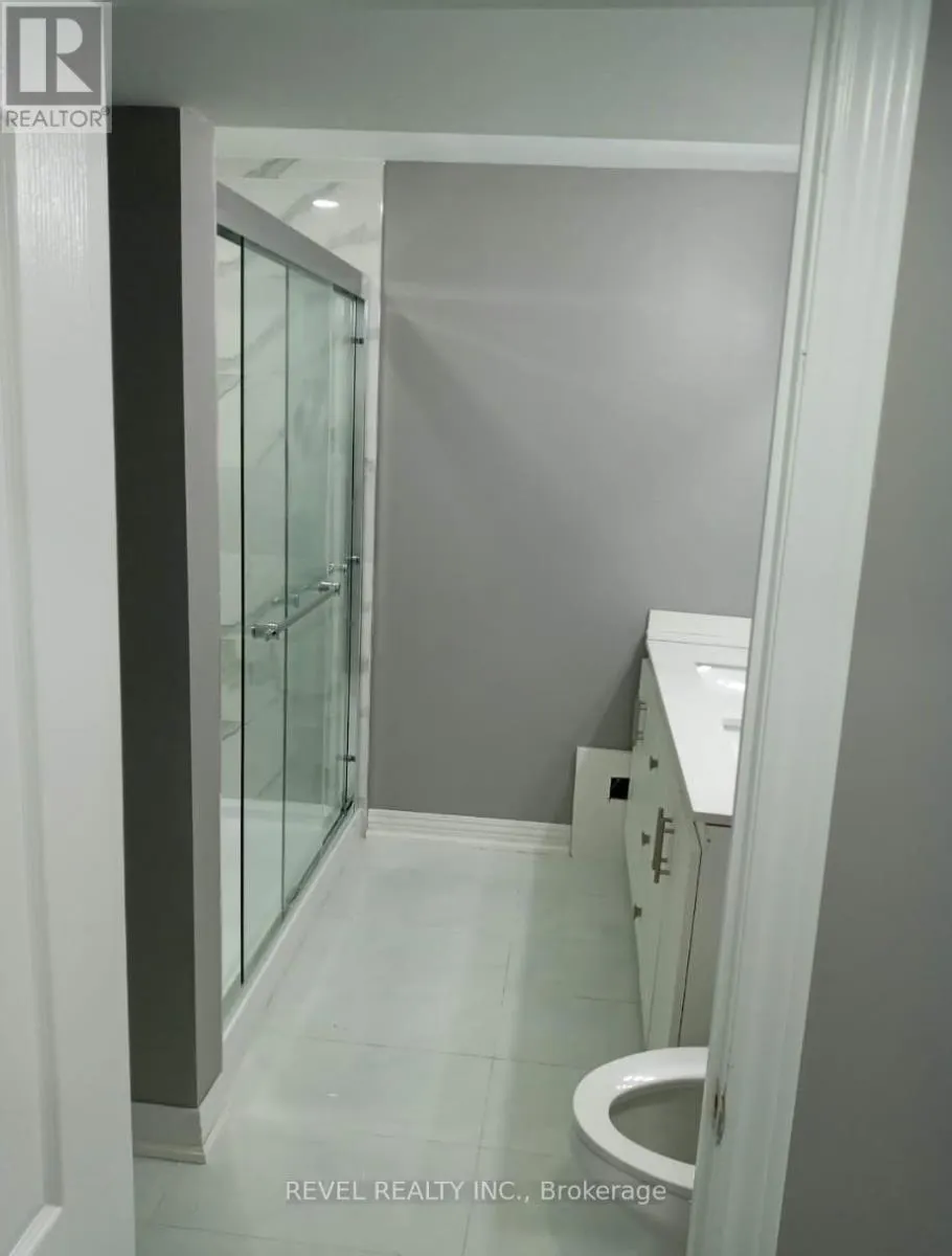 BASEMENT - 72 TWISTLETON STREET