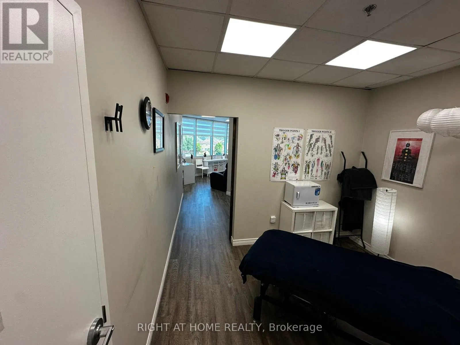 305 - 50 SUNNY MEADOW BOULEVARD
