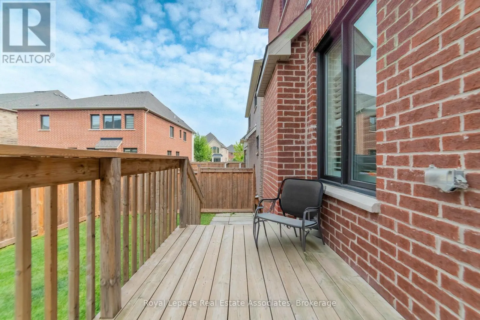 1267 RASPBERRY TERRACE