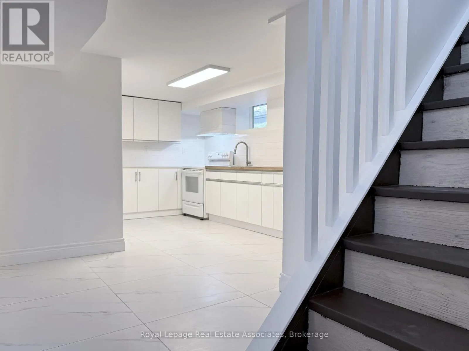 1227B ARGREEN ROAD