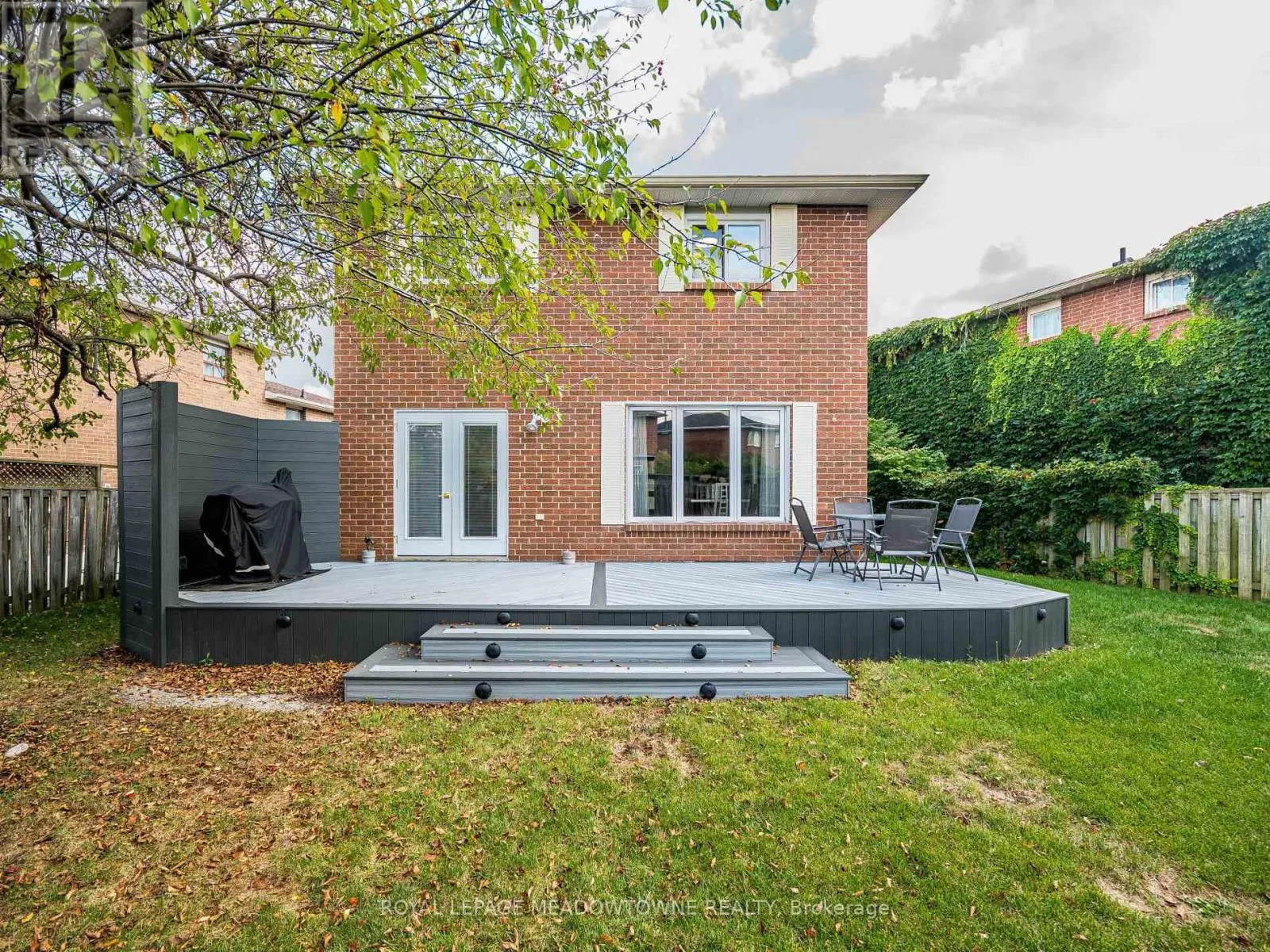117 FAIRGLEN AVENUE
