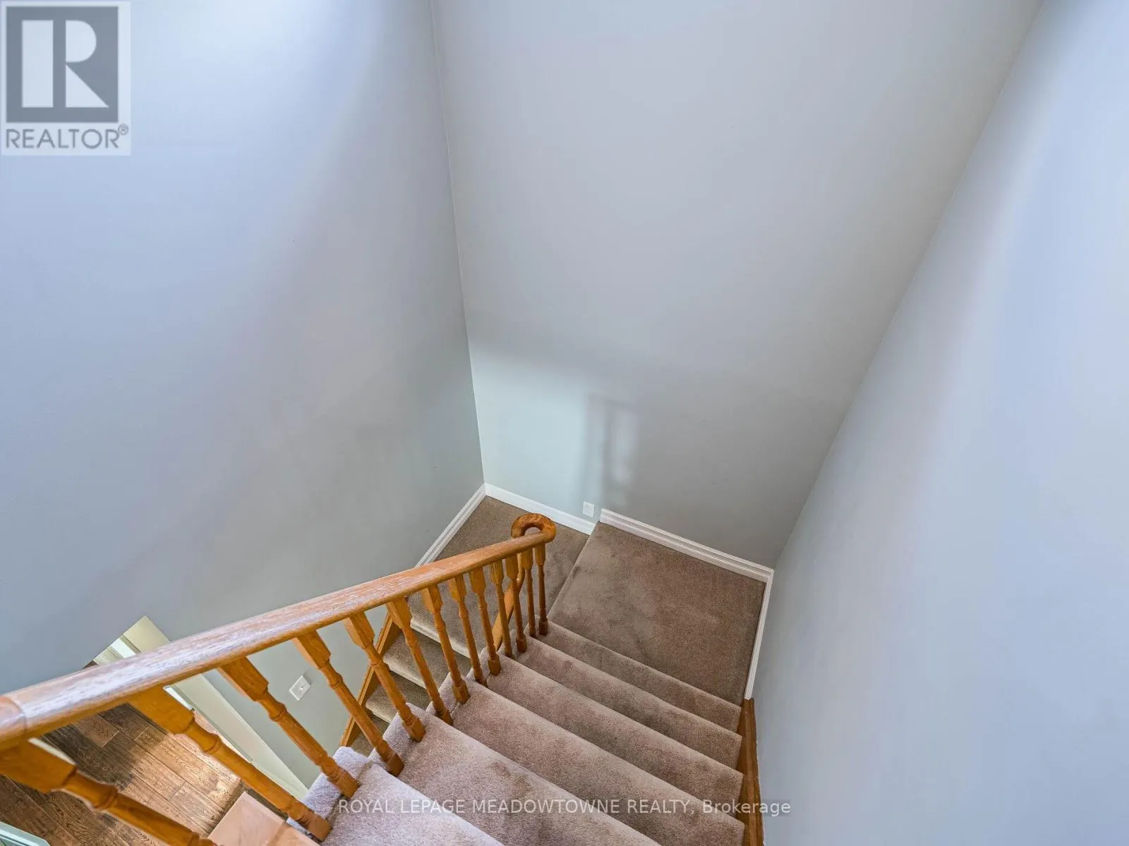 117 FAIRGLEN AVENUE