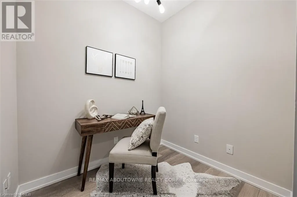 B416 - 5240 DUNDAS STREET