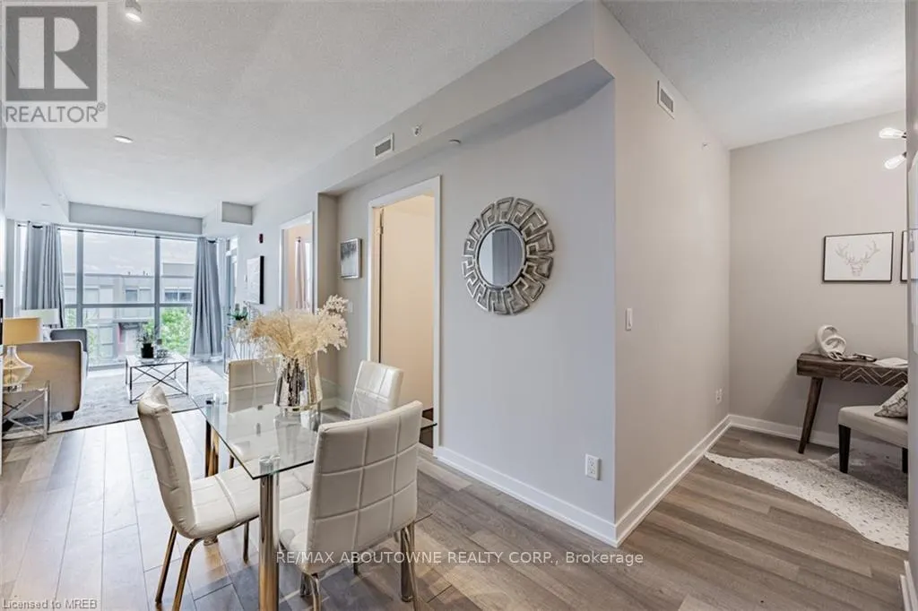 B416 - 5240 DUNDAS STREET