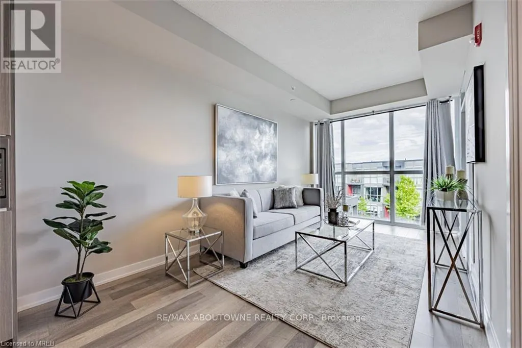 B416 - 5240 DUNDAS STREET
