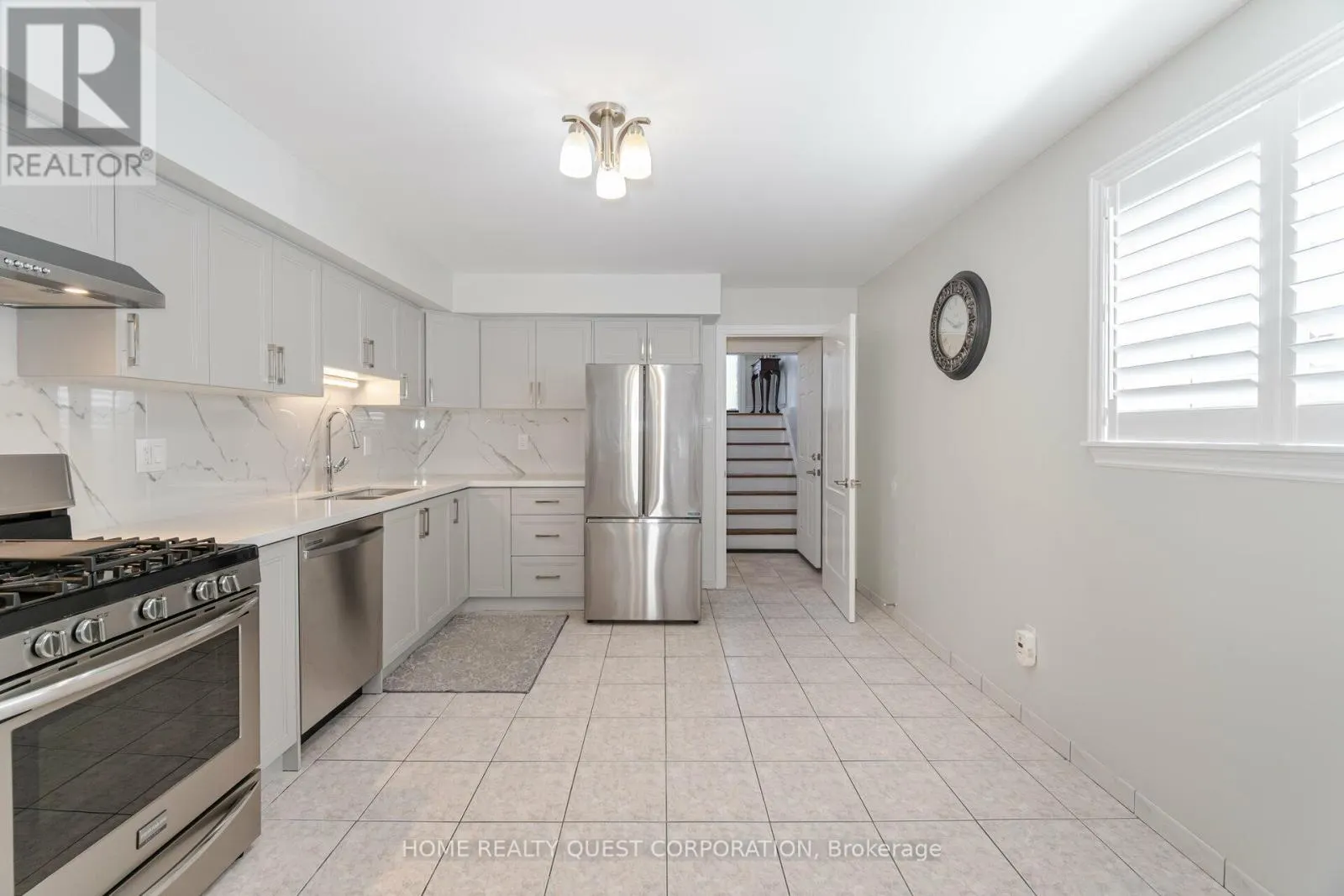 4190 BISHOPSTOKE LANE