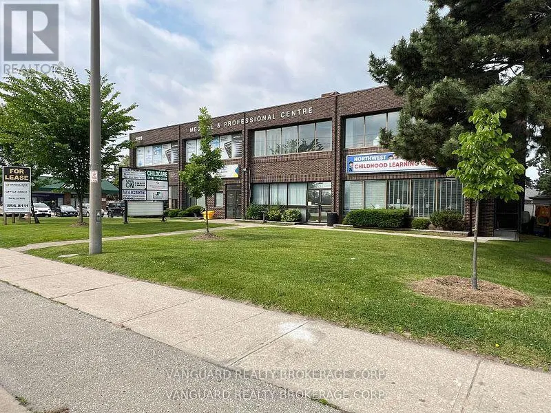 200 - 2978 ISLINGTON AVENUE