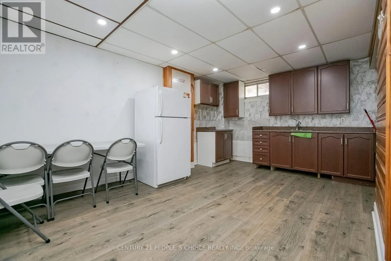 380 BARTLEY BULL PARKWAY