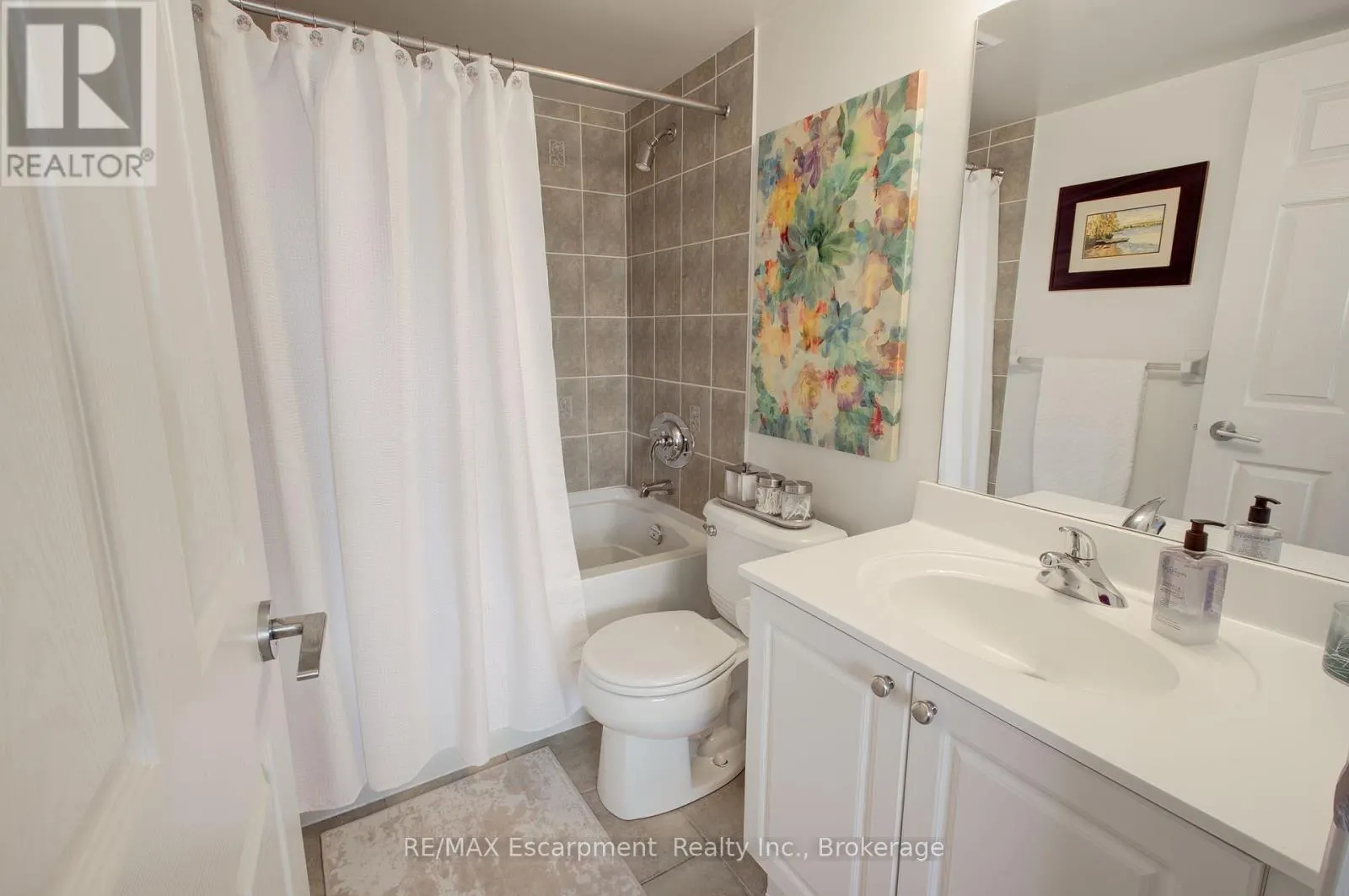 311 - 2325 CENTRAL PARK DRIVE, #311