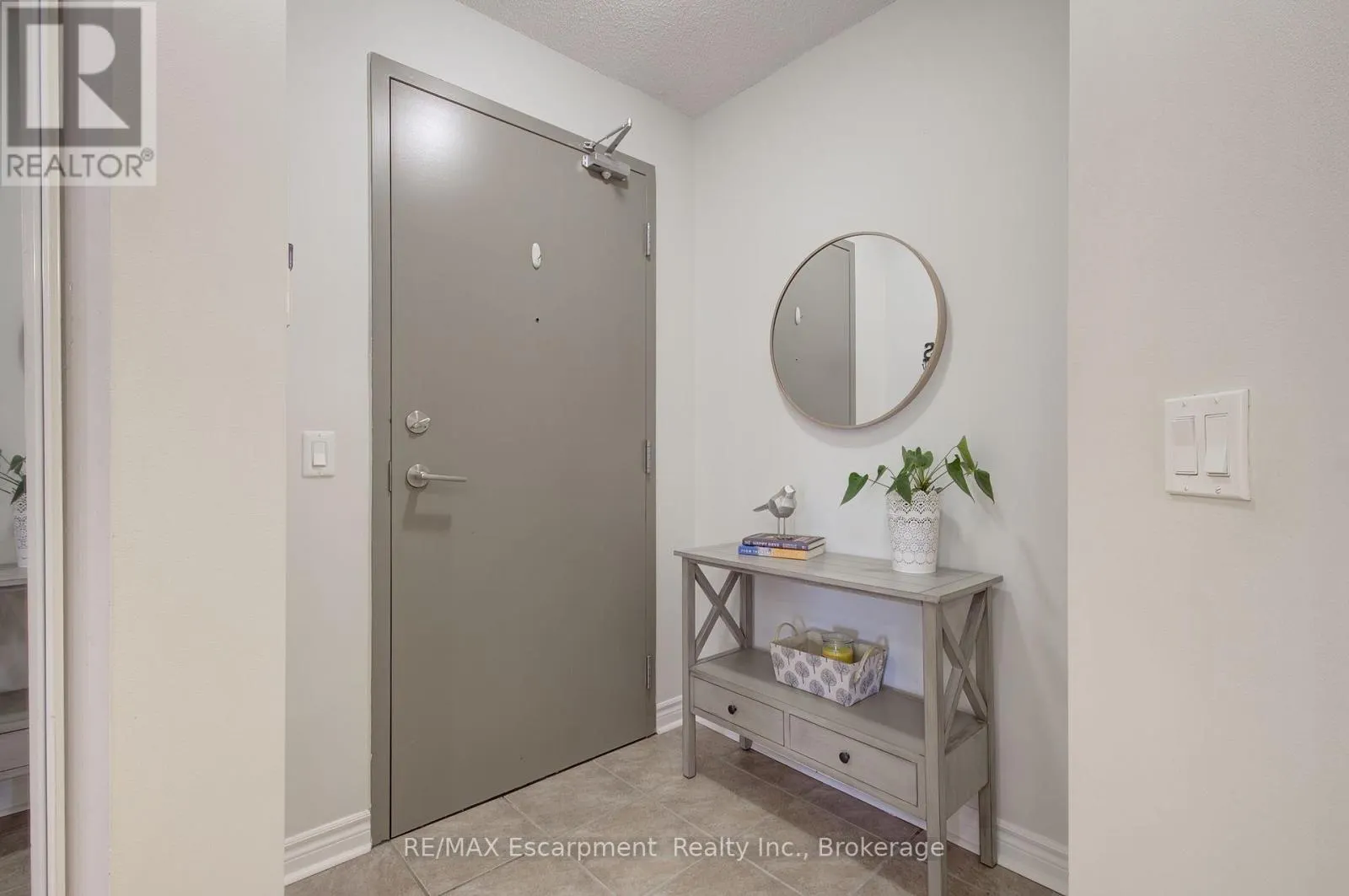311 - 2325 CENTRAL PARK DRIVE, #311