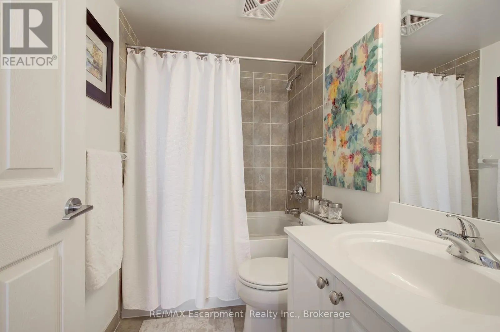 311 - 2325 CENTRAL PARK DRIVE, #311