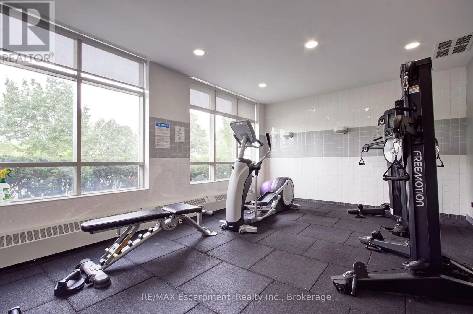 311 - 2325 CENTRAL PARK DRIVE, #311