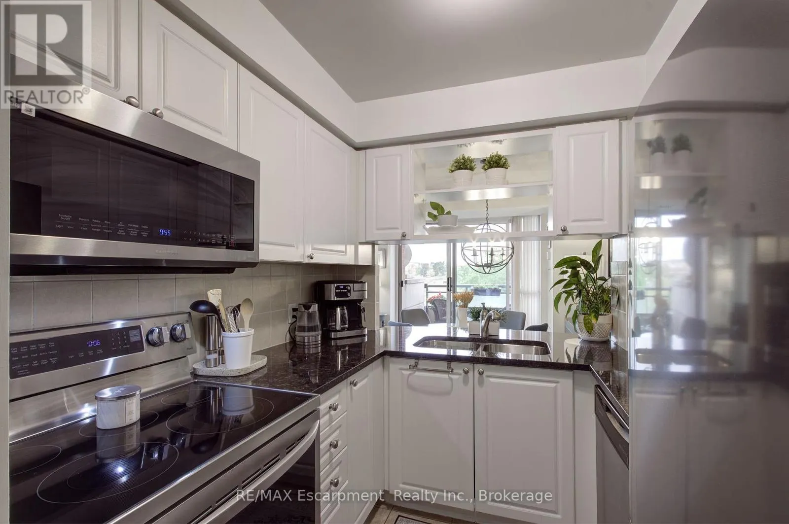 311 - 2325 CENTRAL PARK DRIVE, #311