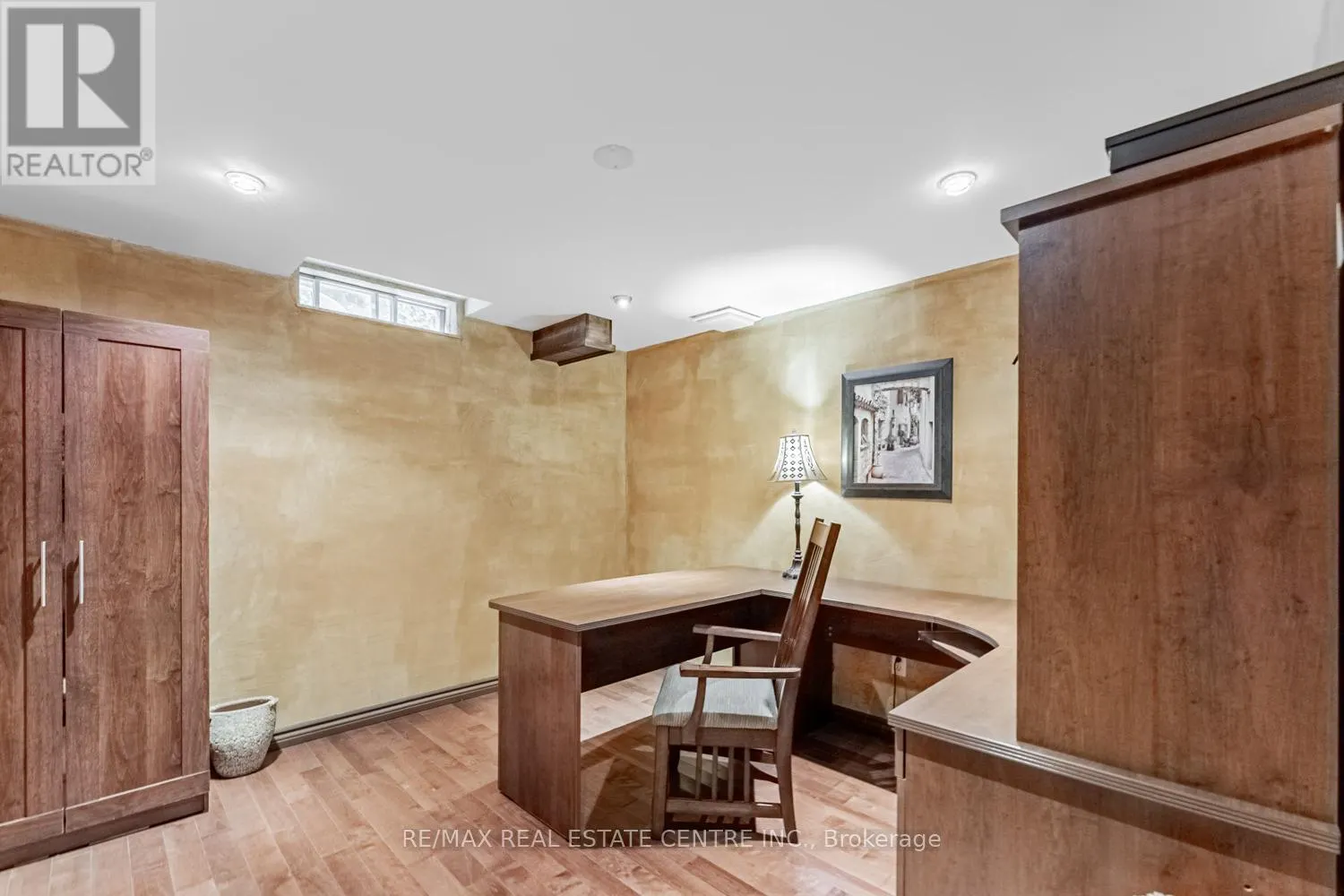 3096 SIR JOHN'S HOMESTEAD