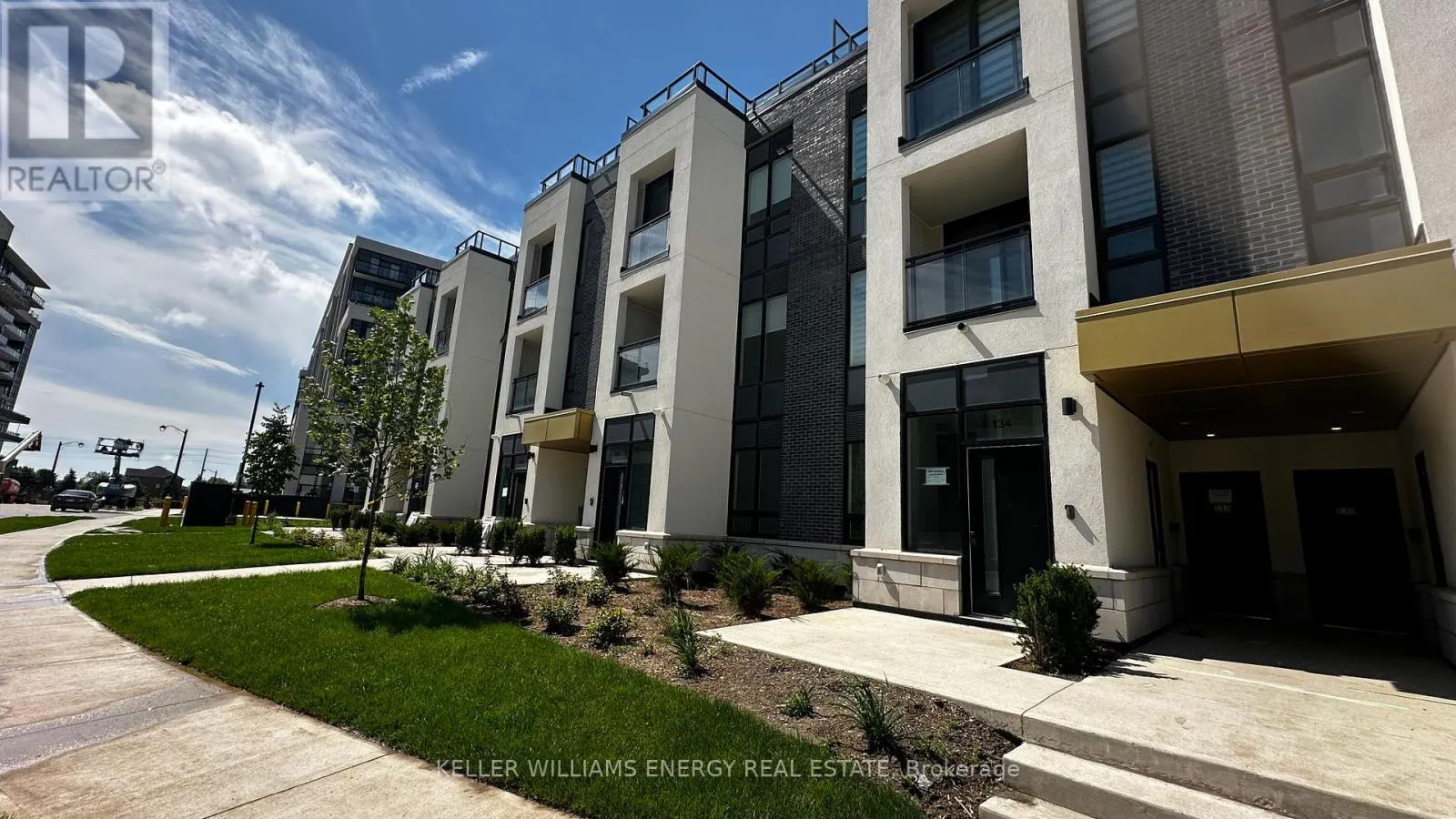 139 - 3020 TRAILSIDE DRIVE, #139