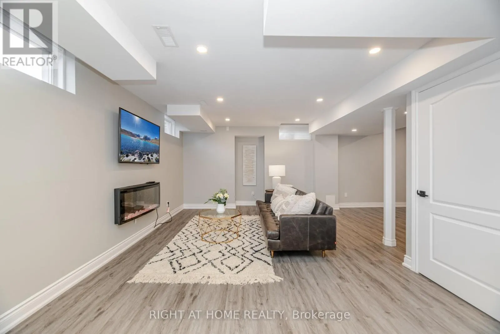 3302 GRANITE GATE