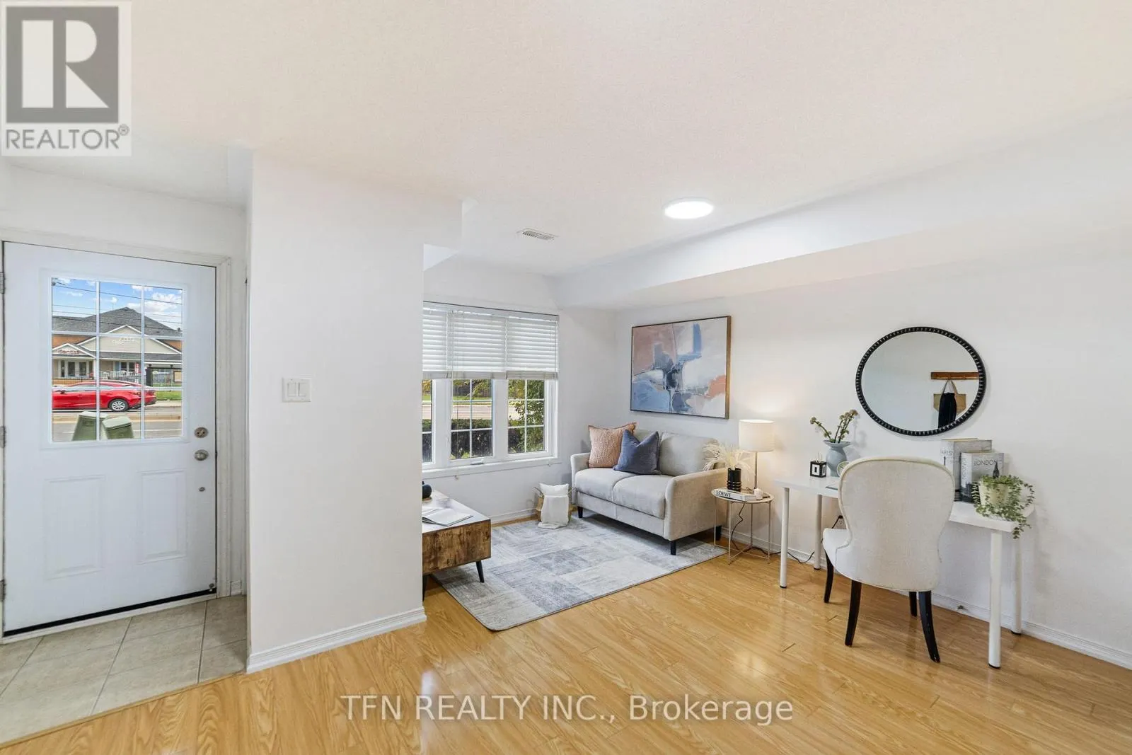 7166 TRIUMPH LANE